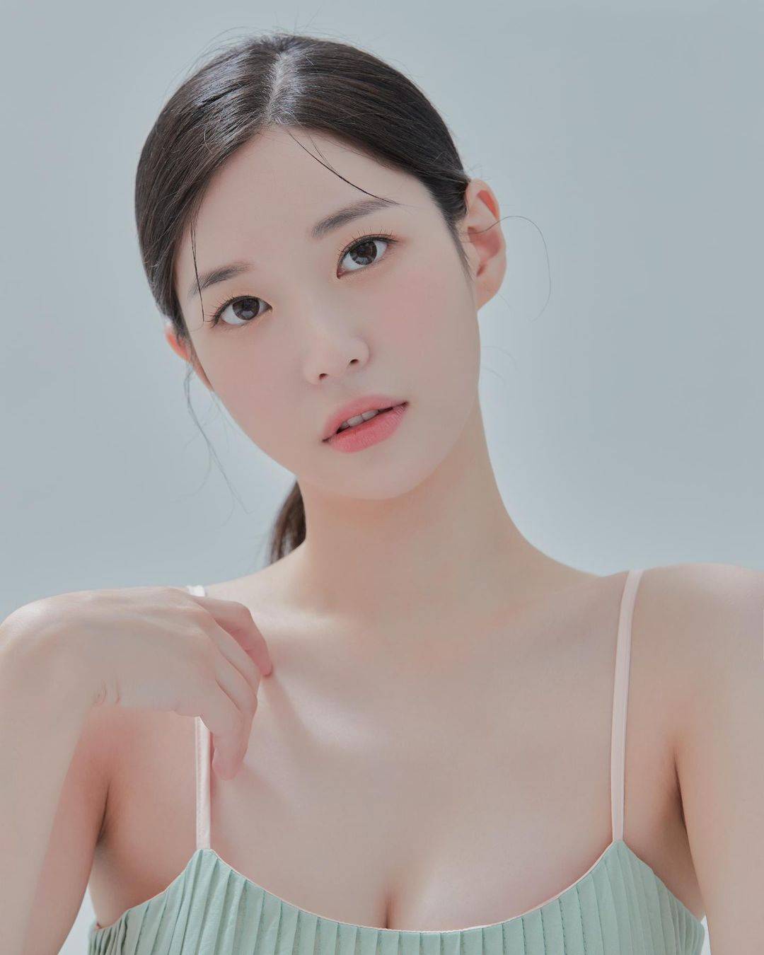 韩国小姐金智恩高颜值清纯美女_3