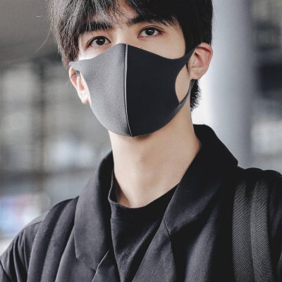 宋威龙黑色口罩机场帅气高清图片精选