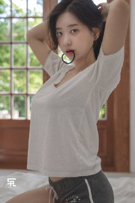 韩国纯欲美女申才恩zennyrt_4