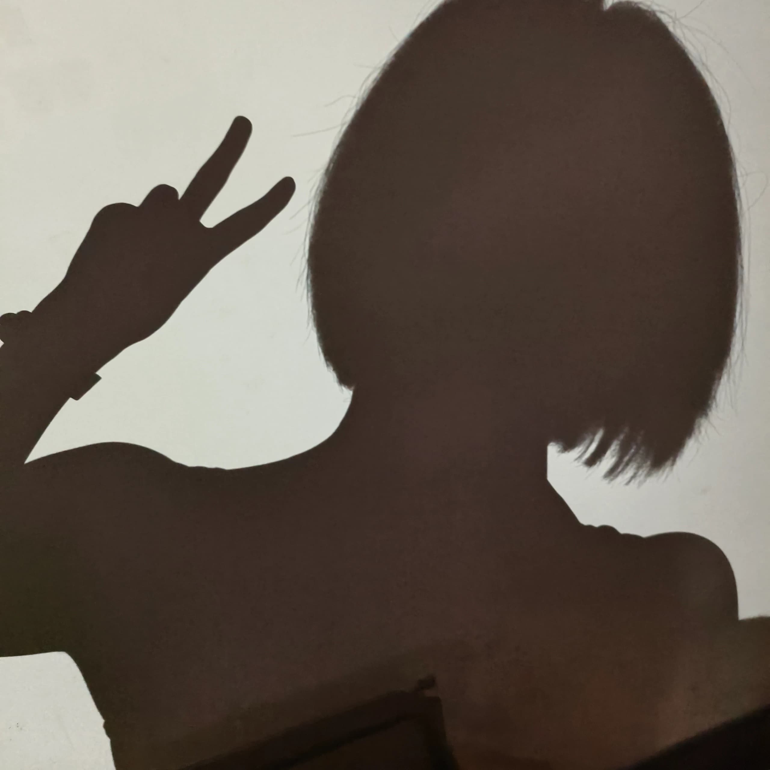 美女图片微信头像背影短发_5