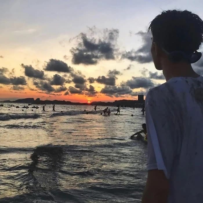三十岁单身男微信头像图片 自由的感觉头像_16