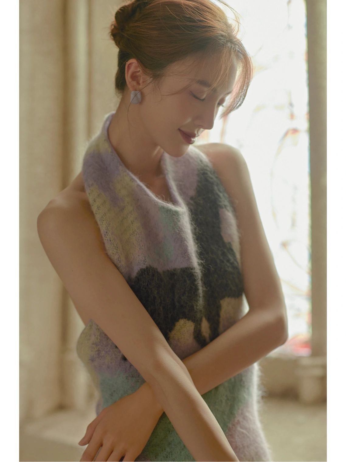 金晨露腰装图片，金晨美背高清图片_6