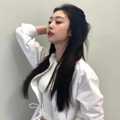 Lovelyz成员解散后徐智秀在工厂打工，智秀被生活美照图片