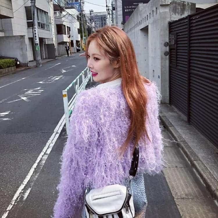 泫雅ins金色长发高级质感头像高清图_20