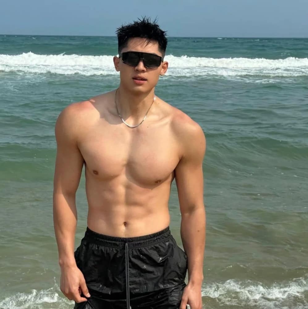肌肉男照片高清头像图片精选_8