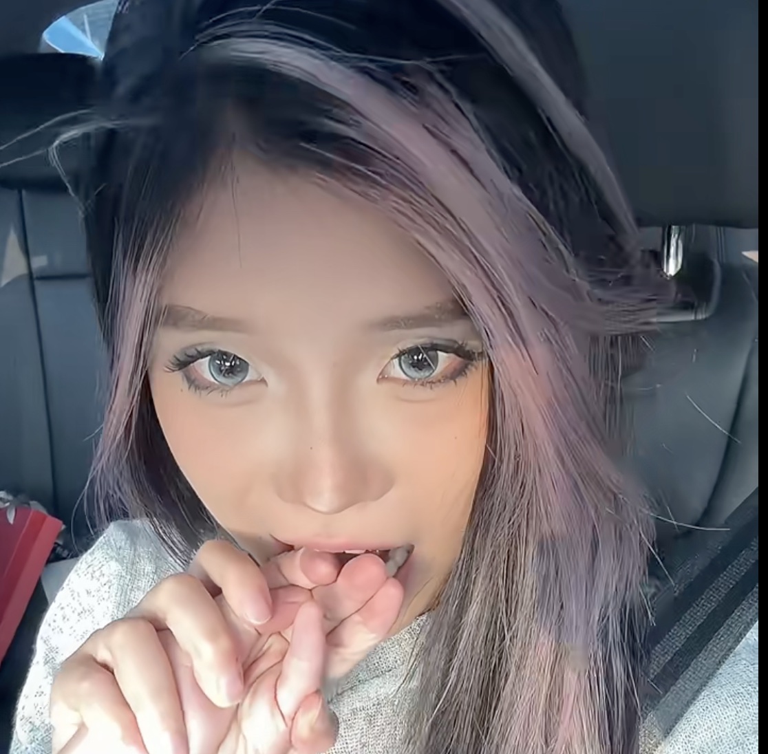 口咬小雞最簡單三個動作圖解_1