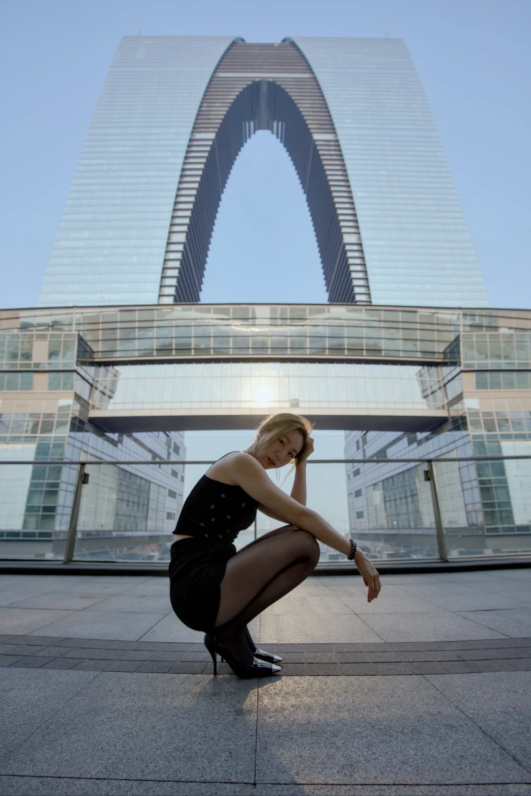 黑色蕾丝女装大长腿照片高清_3