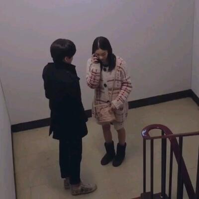 「嘘！禁止想象」楼梯间差点被老妈抓包视频