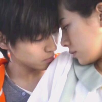 KISS日剧原声出自BeeTV的 kiss x kiss x kiss