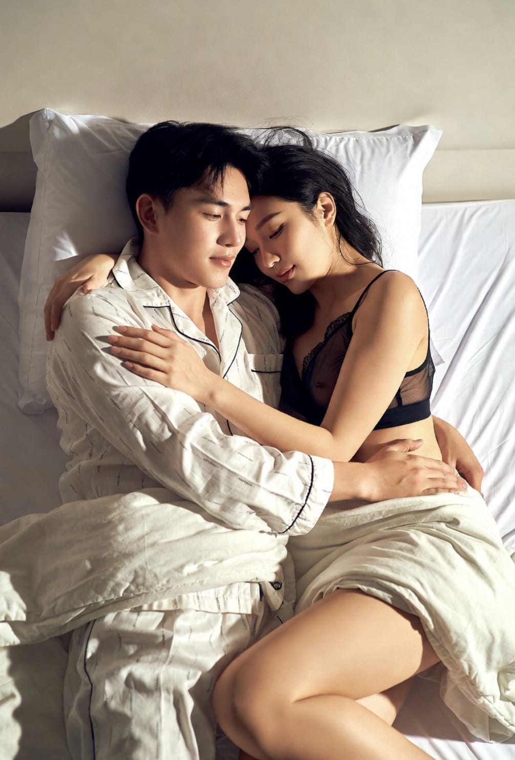 把新婚妻子借给朋友回家过年？_1