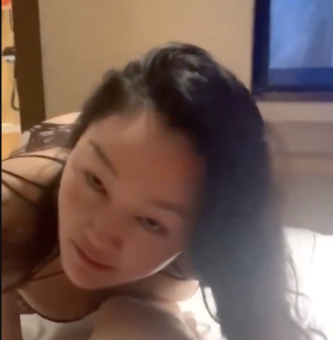 顶级老 A8因为在酒店流出爱吃牛子而大火的网红徐阿姨图片_2