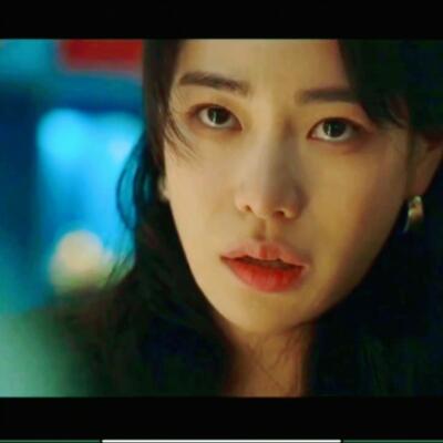 我在午寐截了一段视频亲密缠绕吻戏原声