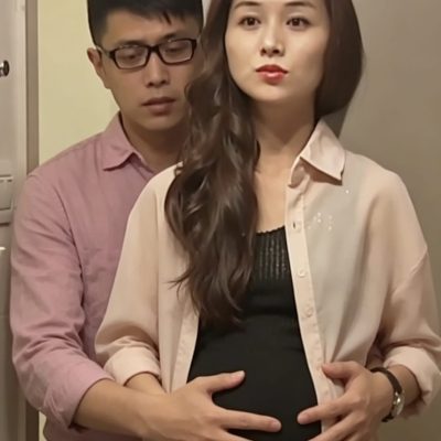 从后面抱着女朋友摸肚子恩爱图片
