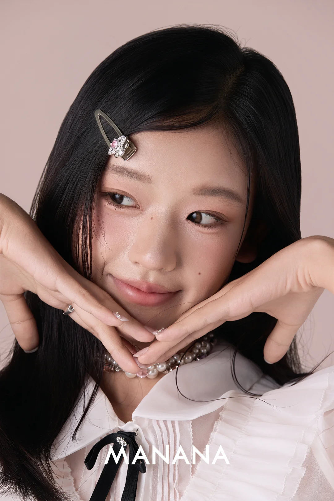 十六岁的姑娘面若桃花美艳水蜜桃图片_7